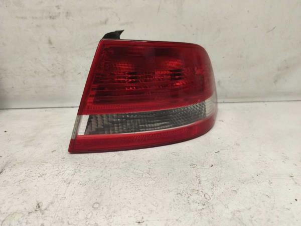 FEU ARRIERE DROIT SAAB 9-3 4PORTES 10/2002-10/2007 - Vue 1